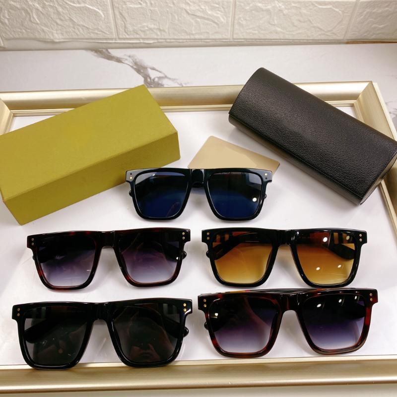 Sunglasses Bur BE4367 Classic Nostalgic Style Luxury Connotation For Unisex Five Colors Option To Choose
Sunglasses Bur BE4367 Classic Nostalgic Style Luxury Connotation For Unisex Five Colors Option To Choose