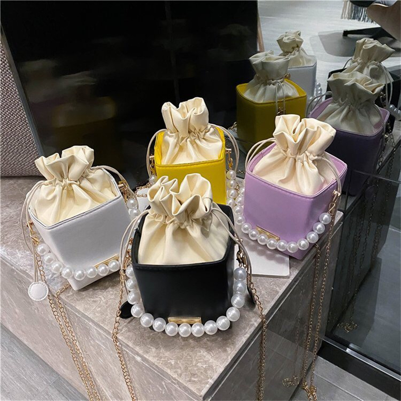 PB0016 Fashion Mini Pearl Chain Wallet Mobile Single Shoulder Bags Messenger Bag White Yellow Purple Black 4Colors
PB0016 Fashion Mini Pearl Chain Wallet Mobile Single Shoulder Bags Messenger Bag White Yellow Purple Black 4Colors