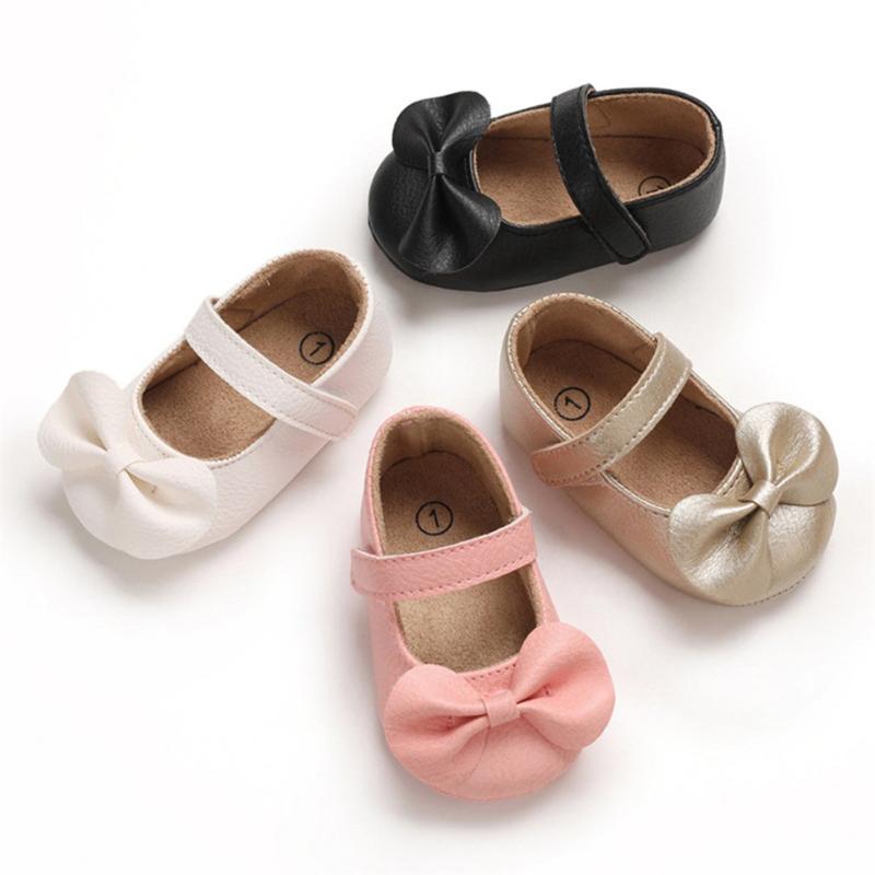 First Walkers 1 Pair Baby Shoes Soft Rubber Sole Toddler -2 Year Old Female Princess, Black
First Walkers 1 Pair Baby Shoes Soft Rubber Sole Toddler -2 Year Old Female Princess, Black