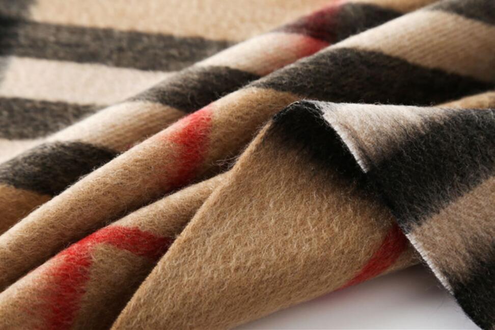New Best selling High-quality cashmere scarf brand classic plaid cashmere scarf Soft new cashmere scarf fashion printed scarves 180*30cm
New Best selling High-quality cashmere scarf brand classic plaid cashmere scarf Soft new cashmere scarf fashion printed scarves 180*30cm