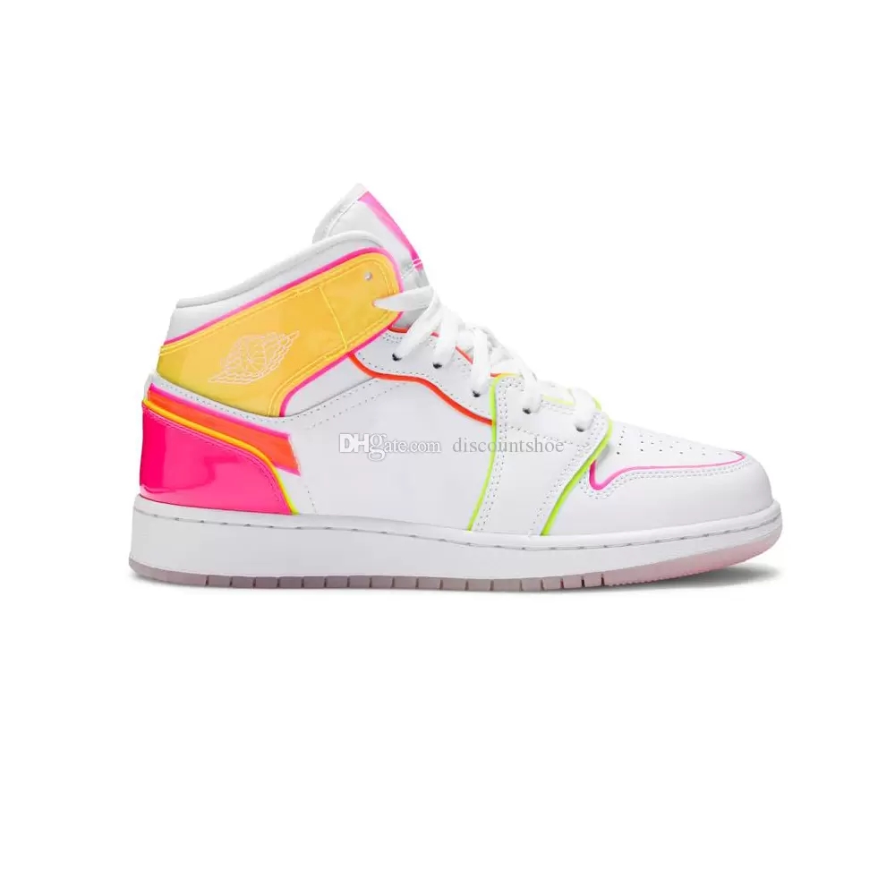 jumpman 1 Mid SE GS Edge Glow Basketball Shoes 1s Men Women Sneakers High quality SKU:CV4611 100 (Delivery within 24 hours), Sku 554724 082
jumpman 1 Mid SE GS Edge Glow Basketball Shoes 1s Men Women Sneakers High quality SKU:CV4611 100 (Delivery within 24 hours), Sku 554724 082
