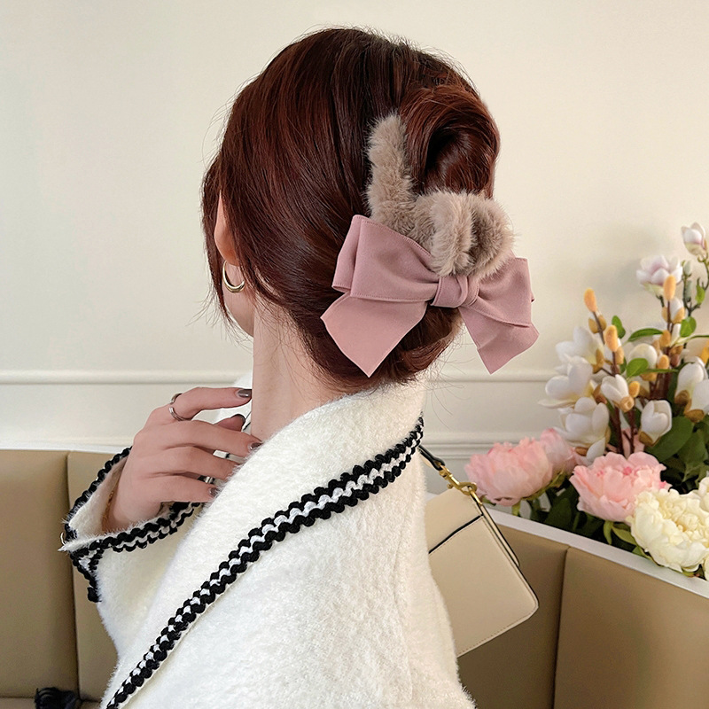 Large bow back head Plush dish hair clips female autumn winter headdress clip shark