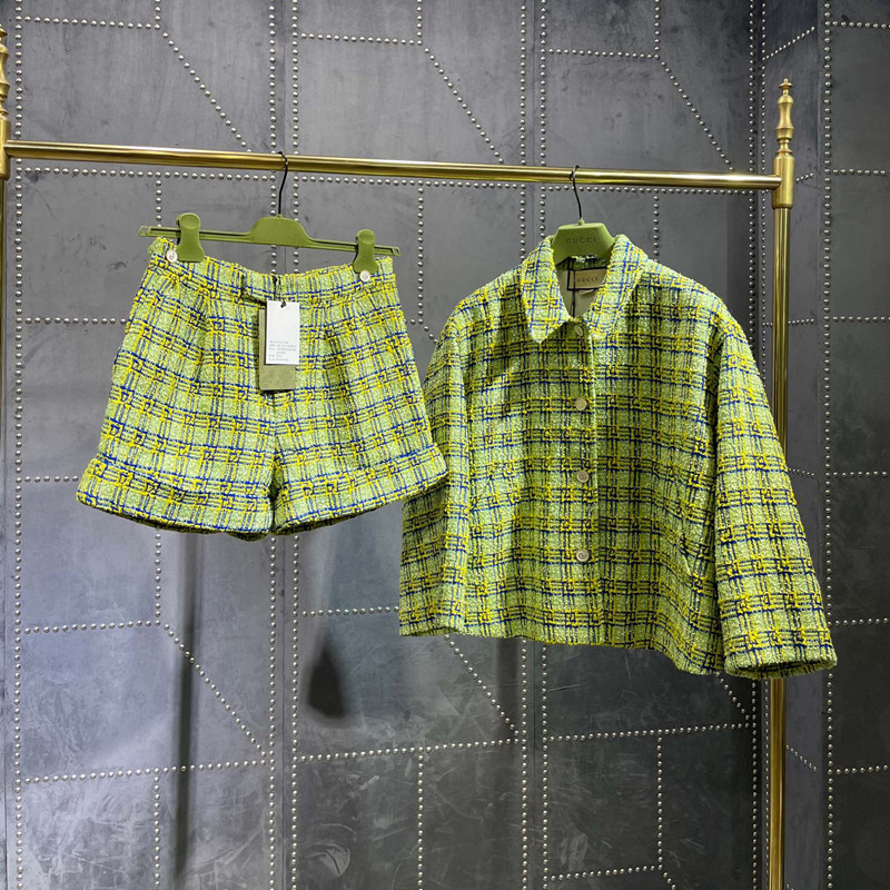 2021 Early autumn Dresses Dress European grid contracted Contrast color weaving buttons lapel loose bat sleeve Design of the coat Ladie suit women clothing Luxury l, Customize
2021 Early autumn Dresses Dress European grid contracted Contrast color weaving buttons lapel loose bat sleeve Design of the coat Ladie suit women clothing Luxury l, Customize