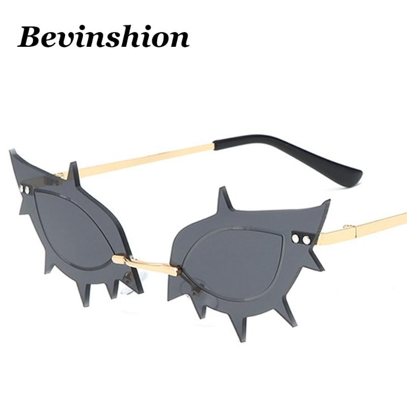 Sunglasses 2021 Fashion Women Metal Rimless Brand Design Ladies Cat Eye Thorns Shape Vintage Sun Glasses Men
Sunglasses 2021 Fashion Women Metal Rimless Brand Design Ladies Cat Eye Thorns Shape Vintage Sun Glasses Men