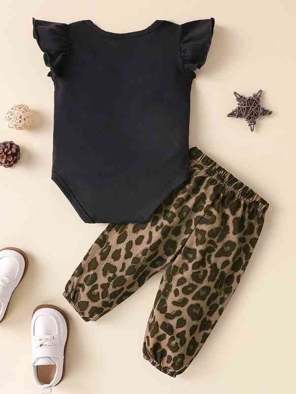 Baby Ruffle Trim Bodysuit & Leopard Print Bow Front Pants SHE