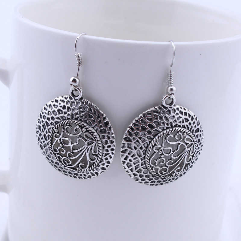 women's hollow round Tibetan silver Charm earrings GSTQE027 fashion gift national style women DIY earring
women's hollow round Tibetan silver Charm earrings GSTQE027 fashion gift national style women DIY earring