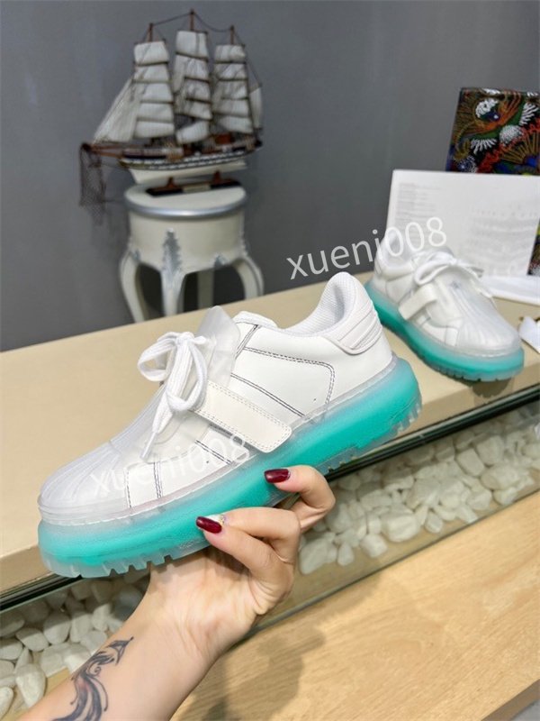 2021 Designer Hand-Painted Men Shoes Women 35-40 Sneakers Platform Leather Luminous Cartoon Trainer Shimmer Lace-Up Brand Walking rx211001, Choose the color
2021 Designer Hand-Painted Men Shoes Women 35-40 Sneakers Platform Leather Luminous Cartoon Trainer Shimmer Lace-Up Brand Walking rx211001, Choose the color