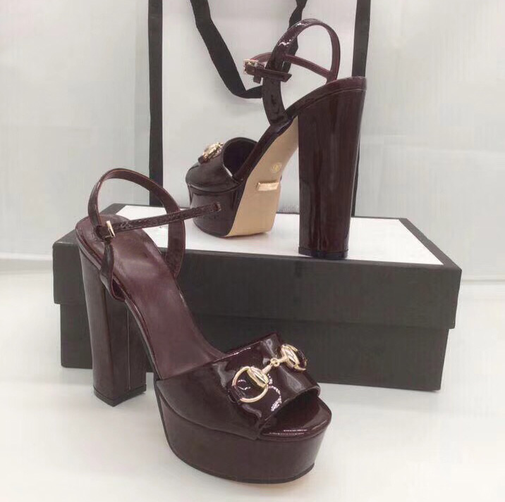 2021 explosion sandals, full cow skin lacquer fabric, full package, 8 color and high 13CM water table 4CM the most comfortablsize35-41, Red
2021 explosion sandals, full cow skin lacquer fabric, full package, 8 color and high 13CM water table 4CM the most comfortablsize35-41, Red