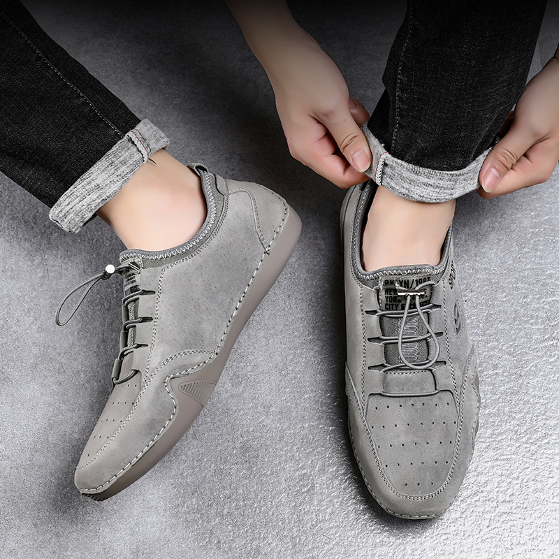 Men Casual Shoes Leather Designer Sneakers Men Breathable Loafers Luxury Brand Boat Shoes Male Driving Shoes Zapatillas Hombre, Red;white
Men Casual Shoes Leather Designer Sneakers Men Breathable Loafers Luxury Brand Boat Shoes Male Driving Shoes Zapatillas Hombre, Red;white
