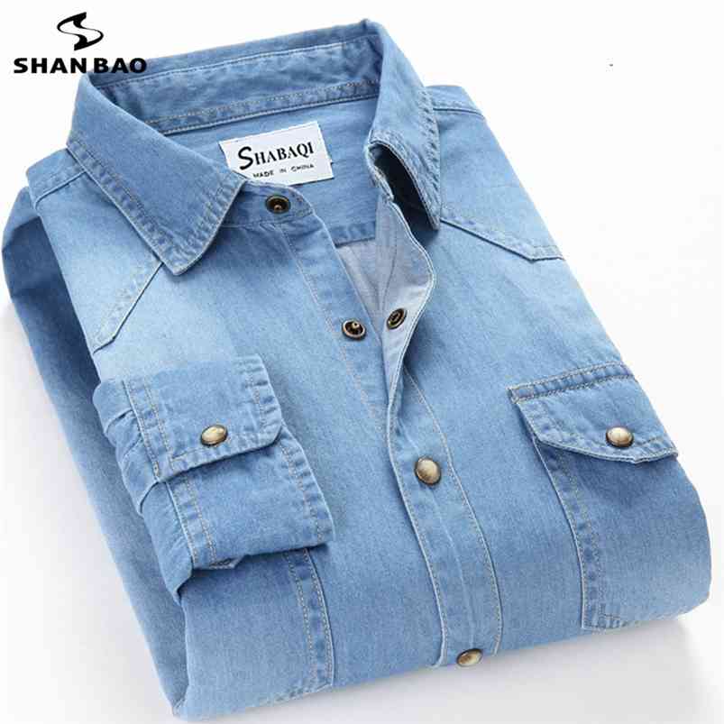 SHANBAO Men's Slim Denim Shirt spring Luxury High Quality 100% Cotton Square Collar Pocket Button Fashion Long Sleeve 210721, Zhong blue
SHANBAO Men's Slim Denim Shirt spring Luxury High Quality 100% Cotton Square Collar Pocket Button Fashion Long Sleeve 210721, Zhong blue