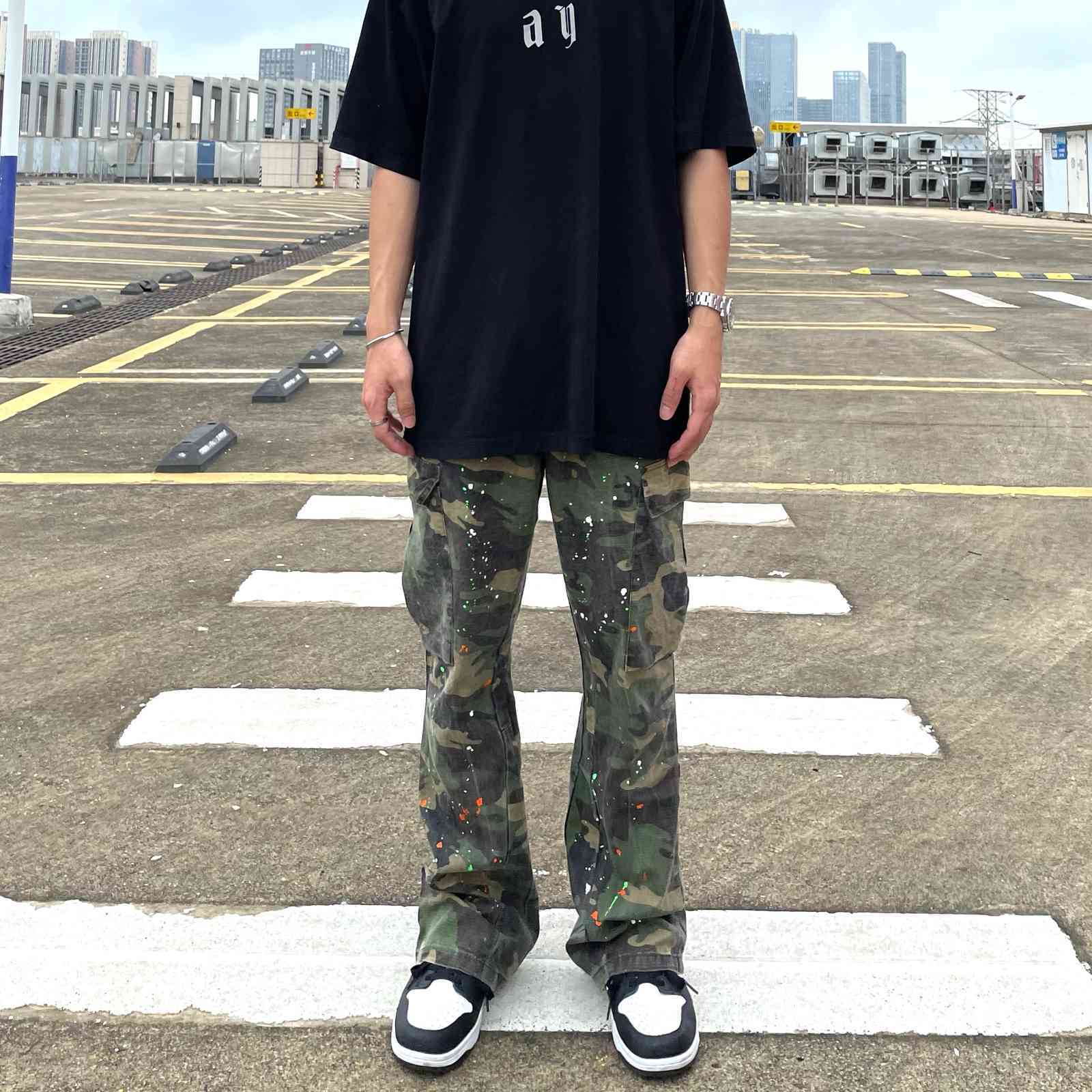 American High Street dept the same loose wide leg splash overalls do old wash camouflage flared pants, Color fan
American High Street dept the same loose wide leg splash overalls do old wash camouflage flared pants, Color fan