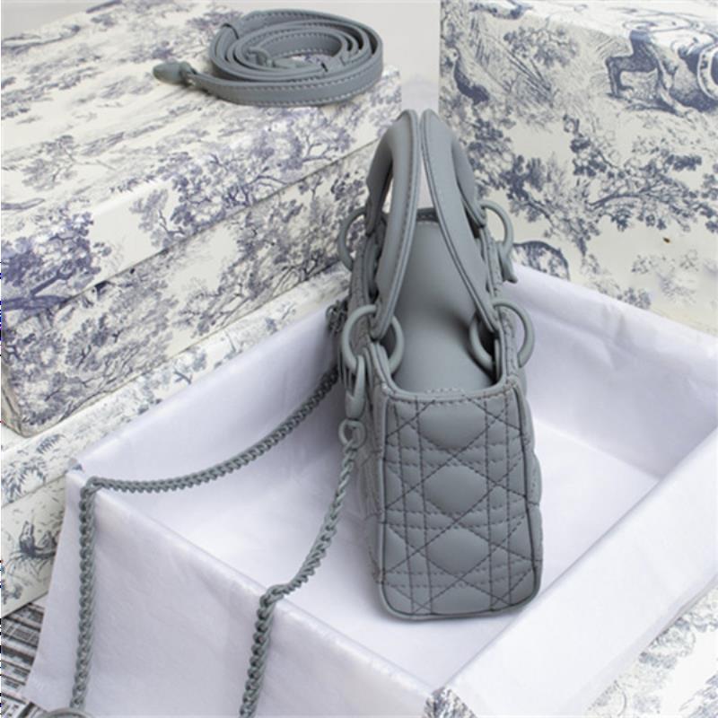 Fashionable BAGS Leather Handbags Totes Shoulder Must-have Diamond Lattice Genuine
Fashionable BAGS Leather Handbags Totes Shoulder Must-have Diamond Lattice Genuine