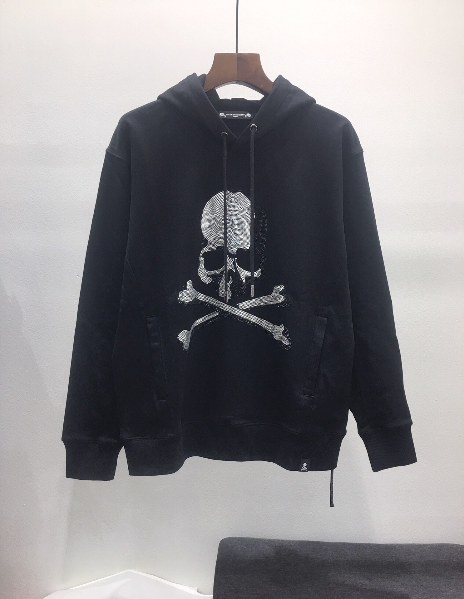 2021 New 21ss Japan Mmj Crystal Skull Streetwear Hip Hop Sweatshirt Kanye West Mastermind Hoodies Men Women 7x6d, Black3
2021 New 21ss Japan Mmj Crystal Skull Streetwear Hip Hop Sweatshirt Kanye West Mastermind Hoodies Men Women 7x6d, Black3