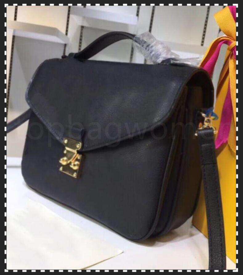 Louis Women Luxurys Designers Bags Handbag 2021Women Handbags Lady Messenger Fashion Shoulder Bag Luxury Crossbody Tote Wallet, Card
Louis Women Luxurys Designers Bags Handbag 2021Women Handbags Lady Messenger Fashion Shoulder Bag Luxury Crossbody Tote Wallet, Card