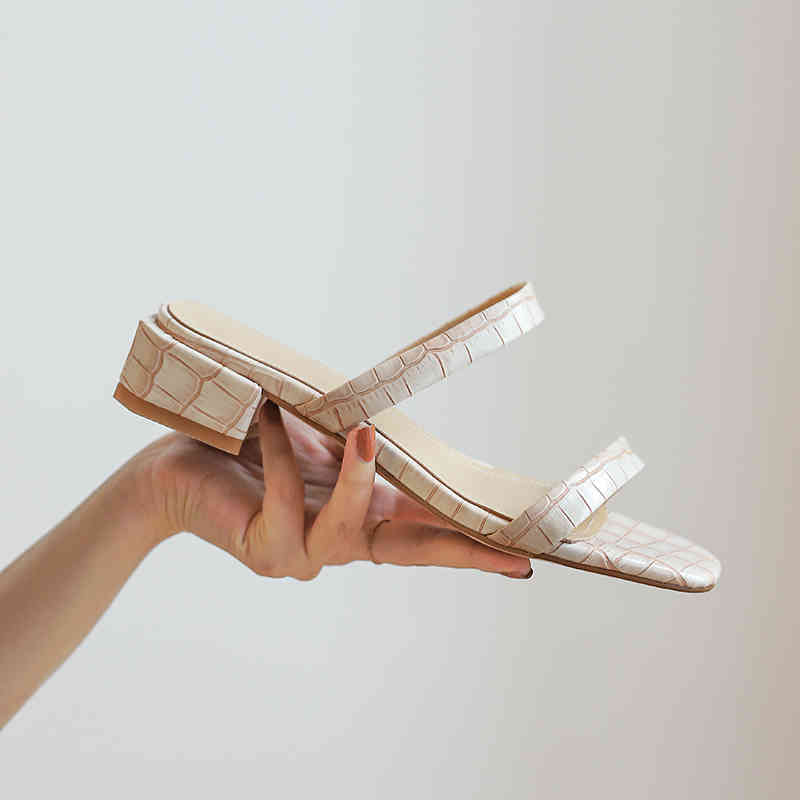 Sandals genuine leather casual women's shoes rock texture sandals handcrafted comfortable versatile size 34-40 slippers I0Q0, 1# shoe box
Sandals genuine leather casual women's shoes rock texture sandals handcrafted comfortable versatile size 34-40 slippers I0Q0, 1# shoe box