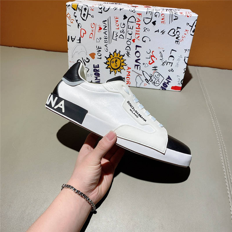 DGL DOLCGABBANAL 2021 Top Designer Mens womens Casual Shoes Fashion Genuine Leather Sneakers Luxury Trainers em 18260
DGL DOLCGABBANAL 2021 Top Designer Mens womens Casual Shoes Fashion Genuine Leather Sneakers Luxury Trainers em 18260
