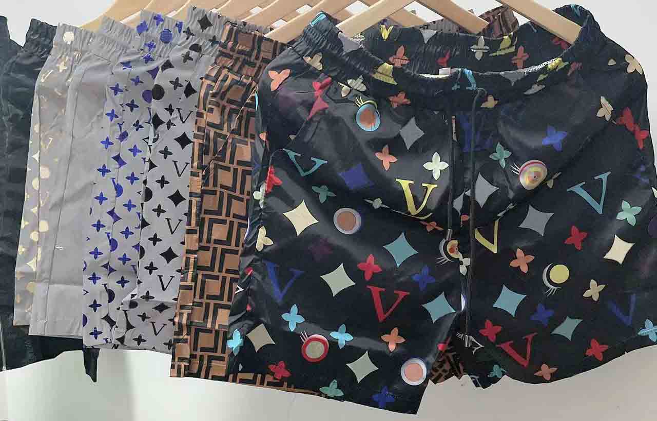 Mens Summer Designer Shorts Fashion Loose Swimming Suits Womens Streetwear Clothing Quick Drying Swimwear Letters Printed Board Beach Pants Men S Swim Short 21ss, 13
Mens Summer Designer Shorts Fashion Loose Swimming Suits Womens Streetwear Clothing Quick Drying Swimwear Letters Printed Board Beach Pants Men S Swim Short 21ss, 13