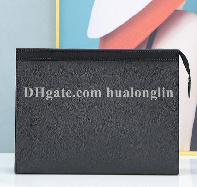 Classic Bag Handbag Men Women Purse leather date code serial number clutch cosmetic case holder high quality flower letters, 61692
Classic Bag Handbag Men Women Purse leather date code serial number clutch cosmetic case holder high quality flower letters, 61692