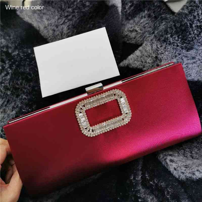 Versatile diamond studded dress dinner hand bag Single Shoulder Messenger chain women's Q2PH, Dark blue original diamond
Versatile diamond studded dress dinner hand bag Single Shoulder Messenger chain women's Q2PH, Dark blue original diamond