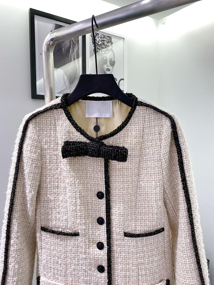 Autumn and winter new designer retro design short woolen jacket, fashion, leisure trend xqnm724 157901, Packing boxes
Autumn and winter new designer retro design short woolen jacket, fashion, leisure trend xqnm724 157901, Packing boxes