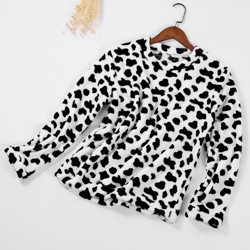2021 New Women's Winter Flannel Long Sleeve Pyjamas Veet Coral Fleece Dots Printed Couple Pajamas Autumn Service Home 0t1i, Pink
2021 New Women's Winter Flannel Long Sleeve Pyjamas Veet Coral Fleece Dots Printed Couple Pajamas Autumn Service Home 0t1i, Pink
