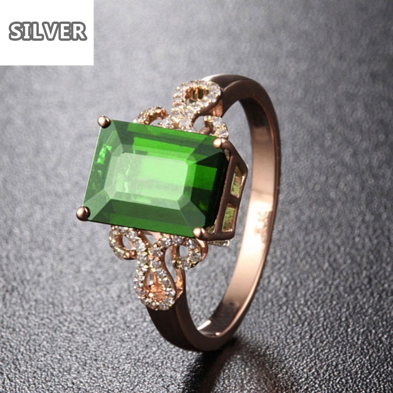 Luxury classic gold natural emerald emerald wedding ring diamond ring women's high grade jewelry
Luxury classic gold natural emerald emerald wedding ring diamond ring women's high grade jewelry