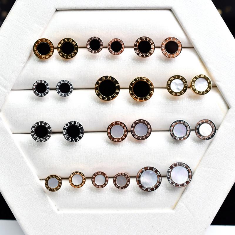 Stud YUN RUO Rose Gold Black Roman Number Earring Woman Man Titanium Steel Fashion Jewelry Birthday Gift Not Fade Hypoallergenic
Stud YUN RUO Rose Gold Black Roman Number Earring Woman Man Titanium Steel Fashion Jewelry Birthday Gift Not Fade Hypoallergenic