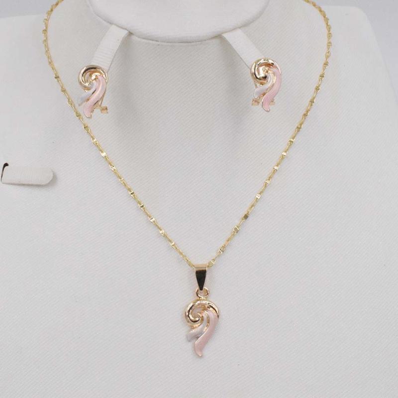 Earrings & Necklace 2021 Unique Gold Collocation Fashion Circular Pendant Jewelry For Women In Dubai, Silver
Earrings & Necklace 2021 Unique Gold Collocation Fashion Circular Pendant Jewelry For Women In Dubai, Silver