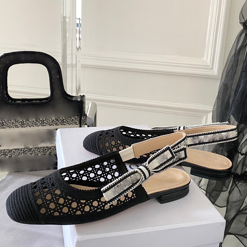 summer sandals women slides Straw Nubuck Leather Appliques Patchwork shoe low heels Back Strap slippers casual Covered sandal womens shoes l, Black
summer sandals women slides Straw Nubuck Leather Appliques Patchwork shoe low heels Back Strap slippers casual Covered sandal womens shoes l, Black