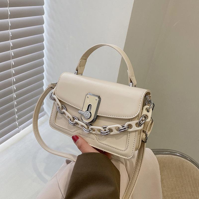 Ladies Personality Rotating Lock Design Messenger Bag Fashion Contrast Color Chain Shoulder Bag Women Handbag, Black
Ladies Personality Rotating Lock Design Messenger Bag Fashion Contrast Color Chain Shoulder Bag Women Handbag, Black