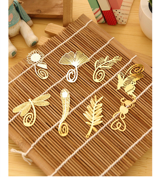 Creative Hollow Bookmark Wedding Mini Metal Gold Feather BookMarks Wedding Supplies Sunflower Book Marks Wedding Guest Gifts Support