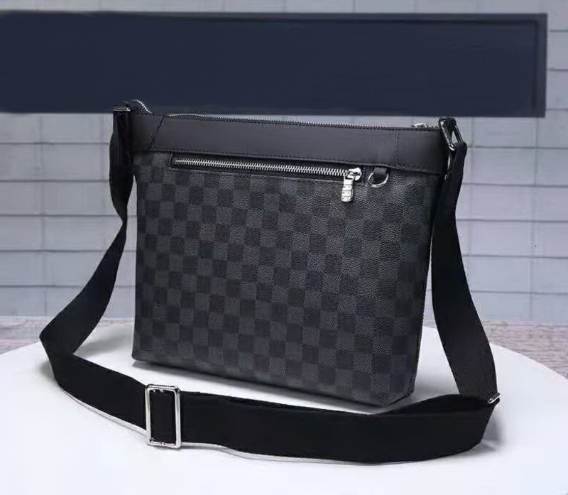 Brand Women's handbags Good Quality Men Genuine Leather Shoulder Bags 40003 Have dust bag wallets A25, Black
Brand Women's handbags Good Quality Men Genuine Leather Shoulder Bags 40003 Have dust bag wallets A25, Black