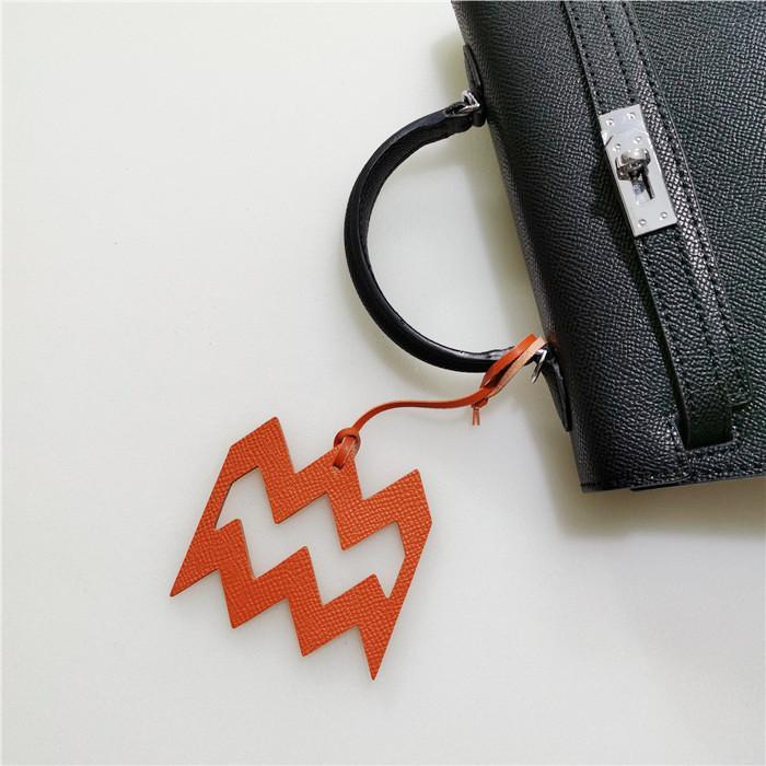 Personality Constellation Chains Aquarius For Couple/Lover Gift Real Leather Keyrings Bag Holder Pendants Fashion Accessories Personality Constellation Chains Aquarius For Couple/Lover Gift Real Leather Keyrings Bag Holder Pendants Fashion Accessories