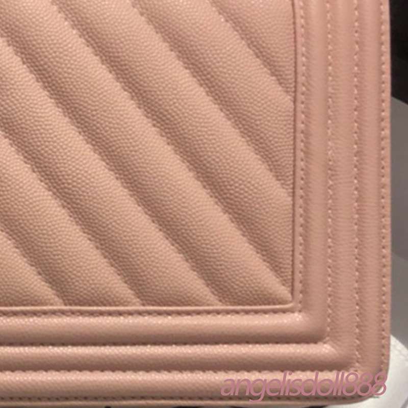 Ladies purse handbags crossbody shoulder bags medium 25cm calfskin caviar classic quilted flap chain boy bag with date code black box chevron genuine leather, Contact us
Ladies purse handbags crossbody shoulder bags medium 25cm calfskin caviar classic quilted flap chain boy bag with date code black box chevron genuine leather, Contact us