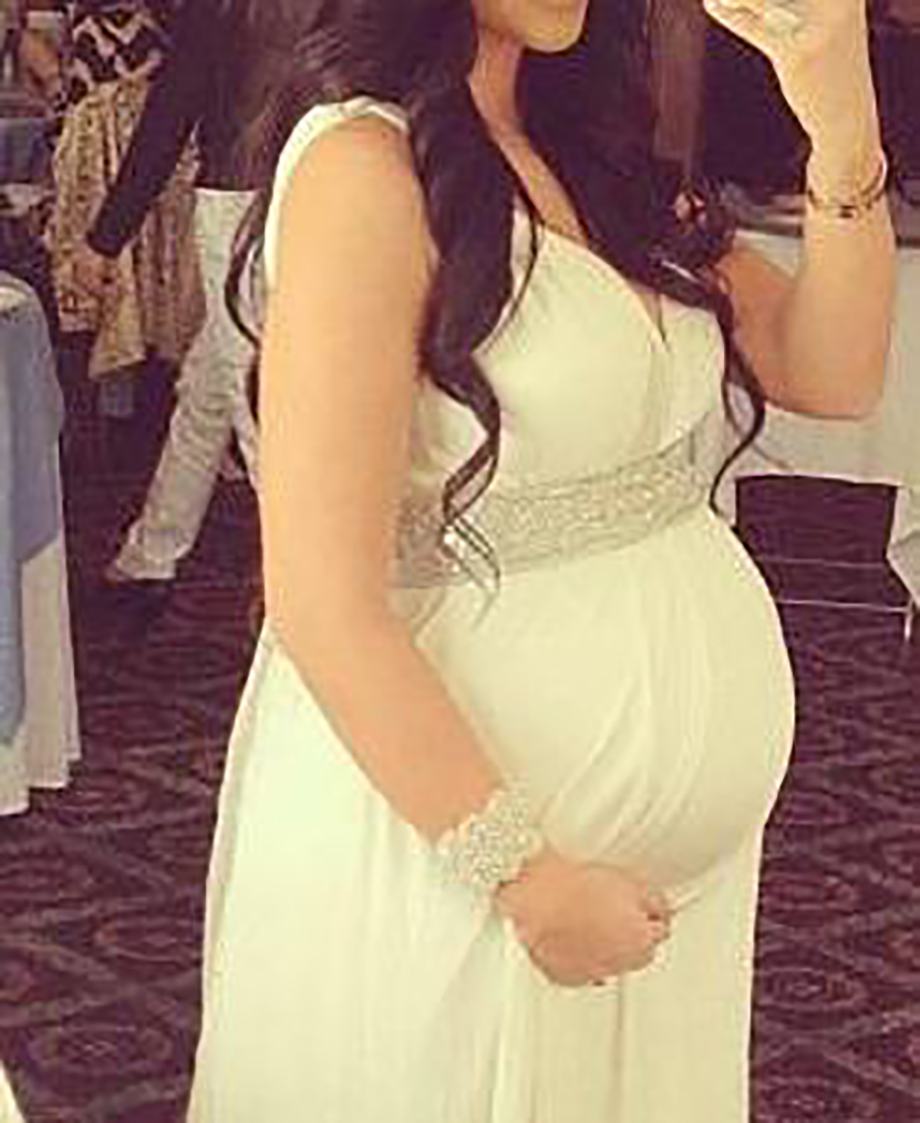 Hot Sales 2021 Maternity Wedding Dresses V-neck Sleeveless Beaded Crystal Rhinestone Floor Length Empire Chiffon Bridal Gowns Custom Made
