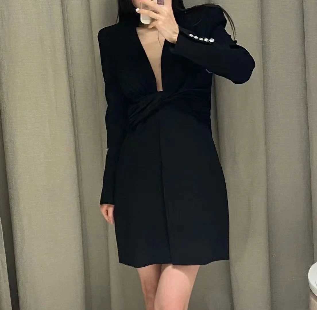 DEAT Women Dress Pleated V-Neck Long Sleeve Arrivals Lady Temperament Fashion Spring Autumn 11D1691 210709