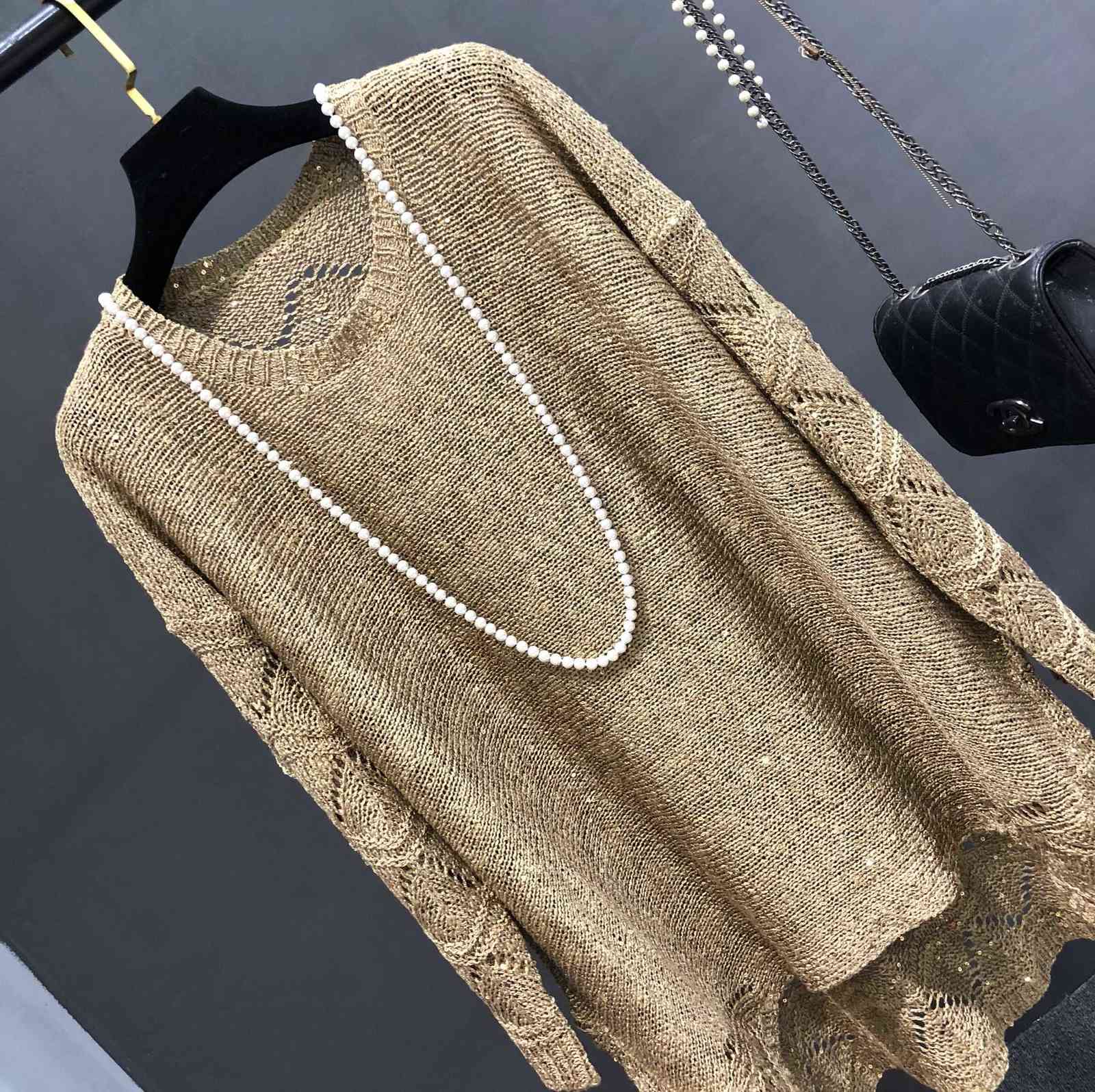 Qooth Shinny Lurex Sweater Women Round Neck Long Jumper Casual Knit Pull Femme Pullover Bling Hollow Out Sequin QH2175 210609