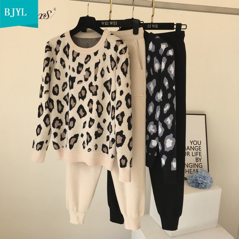 2021 New Women Knit Leopard Pullover Sweaters+pants Sets Woman Fashion Jumpers Trousers 2 Pcs Costumes Outfit Jdn7, Black
2021 New Women Knit Leopard Pullover Sweaters+pants Sets Woman Fashion Jumpers Trousers 2 Pcs Costumes Outfit Jdn7, Black