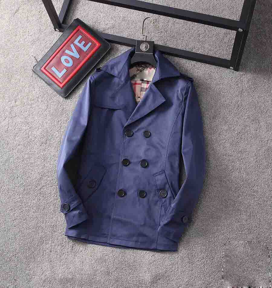 20ss Hot Selling Men's and Women's Windbreaker Fashion British Mid-length Trench Coat Trendy Classic Double-breasted Slim Belted Jacket
20ss Hot Selling Men's and Women's Windbreaker Fashion British Mid-length Trench Coat Trendy Classic Double-breasted Slim Belted Jacket