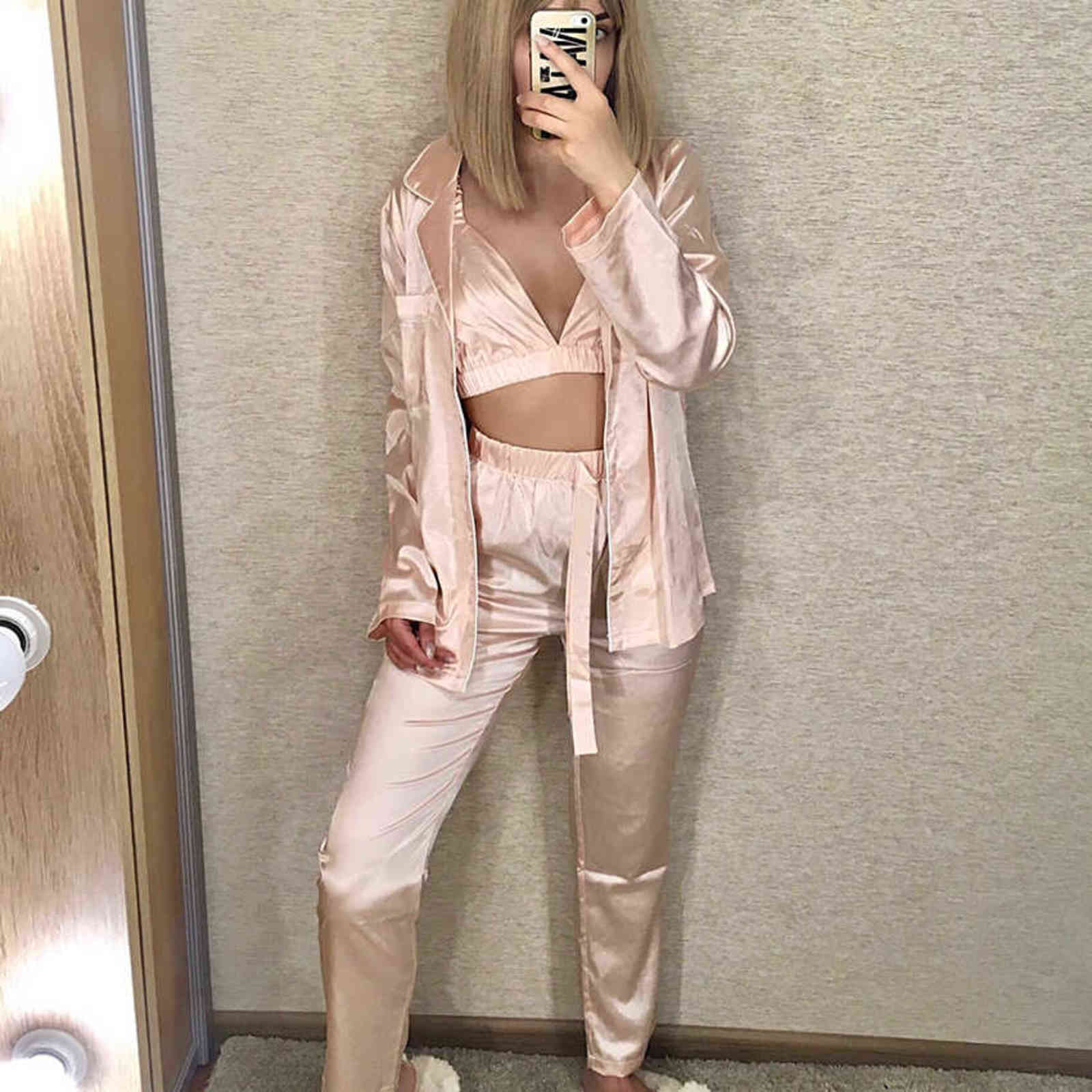 Fashion Solid Color Satin Robe Set With Bra Sexy Pajamas Set Female Home Suit For Women Pajama Spring Long Sleeve Sleepwear 211118