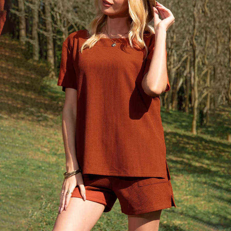 Causal Summer Women Shorts Suits Solid Short Sleeve Tops And Elastic Waist Button Shorts Two Piece Set Fashion Loose Tracksuit 210709