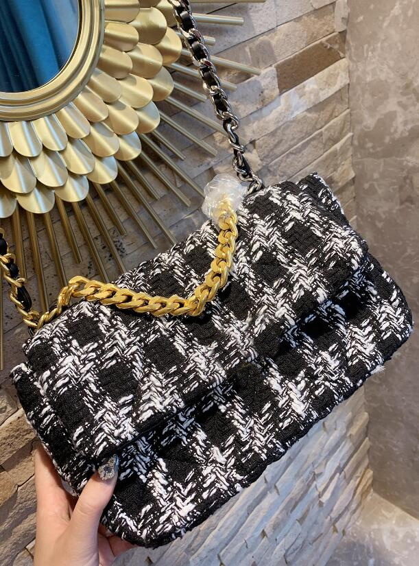 Crossbody Bag Wallet Purse Fashion Winter Style Patchwork Color High Quality Houndstooth Cloth Preparation Tweed Women Chain Flap Bag, Photo color
Crossbody Bag Wallet Purse Fashion Winter Style Patchwork Color High Quality Houndstooth Cloth Preparation Tweed Women Chain Flap Bag, Photo color