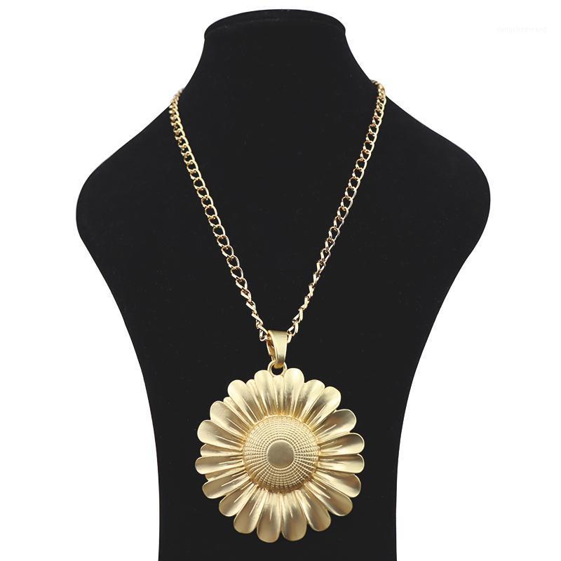 Chains MaGold Fashion Large Abstract Metal Sunflower Flower Jewellery Pendant Necklaces On Long Link Chain Lagenlook 34"
Chains MaGold Fashion Large Abstract Metal Sunflower Flower Jewellery Pendant Necklaces On Long Link Chain Lagenlook 34"