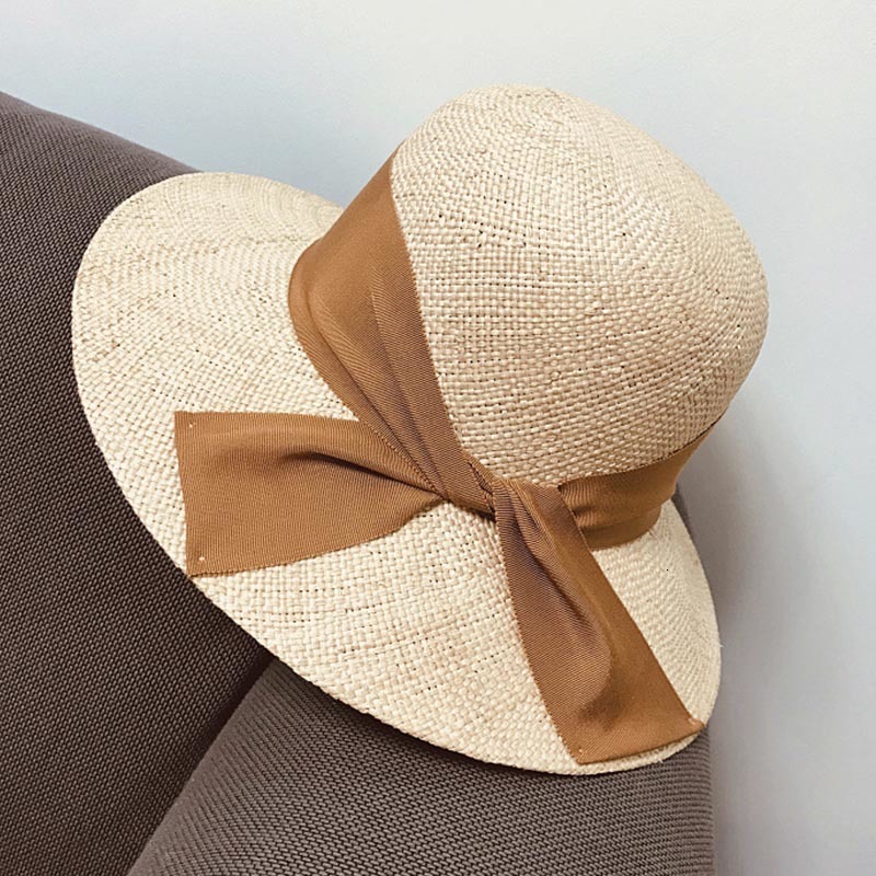 2021 New Classic Unisex Summer for Men Women Handmade Cool Woven Straw Fedora Stylish Sun Hat Beige Band Jazz Cap Kentucky Derby M4ws, Yellow
2021 New Classic Unisex Summer for Men Women Handmade Cool Woven Straw Fedora Stylish Sun Hat Beige Band Jazz Cap Kentucky Derby M4ws, Yellow