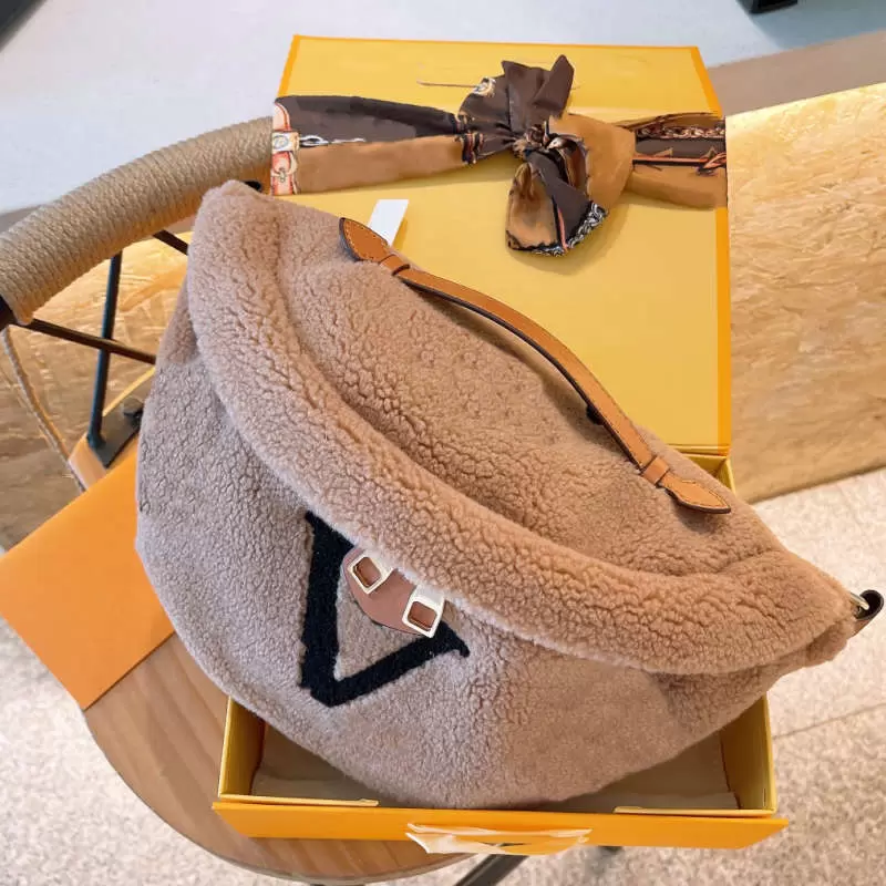 Women Men Waist Bag Letter Embroidery High Quality Casual Style Luis Vitton Satchel lvs Classic Designers Chest Bags 3 Colors New Arrvial
Women Men Waist Bag Letter Embroidery High Quality Casual Style Luis Vitton Satchel lvs Classic Designers Chest Bags 3 Colors New Arrvial