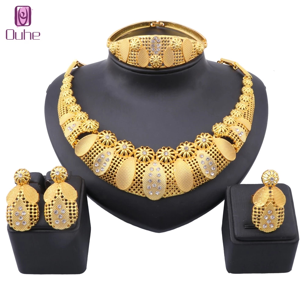Dubai Gold Color Crystal Jewelry Set For Women Necklace Earrings Bracelet Ring Italian Bridal Wedding Accessories Jewellry Sets, Slivery;golden
Dubai Gold Color Crystal Jewelry Set For Women Necklace Earrings Bracelet Ring Italian Bridal Wedding Accessories Jewellry Sets, Slivery;golden