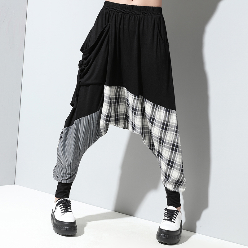 pants trousers 9801 personalized spring and summer hanging crotch splicing harem fashion women's large loose thin casual, Black;white
pants trousers 9801 personalized spring and summer hanging crotch splicing harem fashion women's large loose thin casual, Black;white