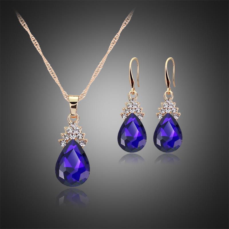 Earrings & Necklace The European And American Water Drop Shiny Drill Earring Ring Set Bride Jewelry Two-Piece, Silver
Earrings & Necklace The European And American Water Drop Shiny Drill Earring Ring Set Bride Jewelry Two-Piece, Silver