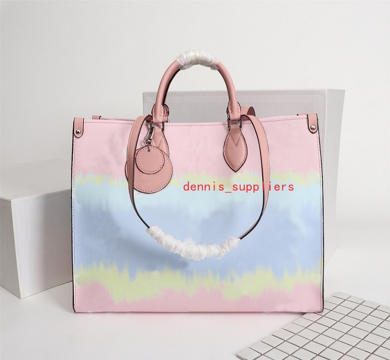 Original High Quality Fashion Designer Luxury Handbags Purses ONTHEGO Bag Women Brand Classic Style Genuine Leather Shoulder Bags
Original High Quality Fashion Designer Luxury Handbags Purses ONTHEGO Bag Women Brand Classic Style Genuine Leather Shoulder Bags