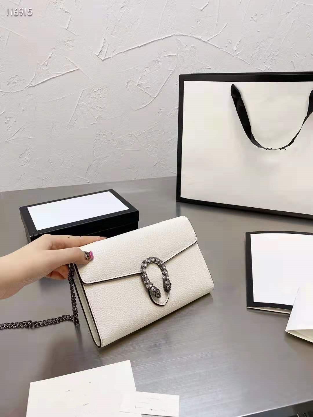 Upgrade designer women's chain shoulder bag gift box packaging, White 1 
Upgrade designer women's chain shoulder bag gift box packaging, White 1